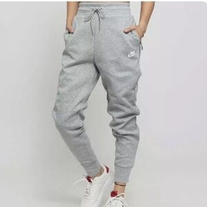 🆕Nike Tech Fleece High Waisted Jogger Pants Silk Grey Womens NSW Sportswear